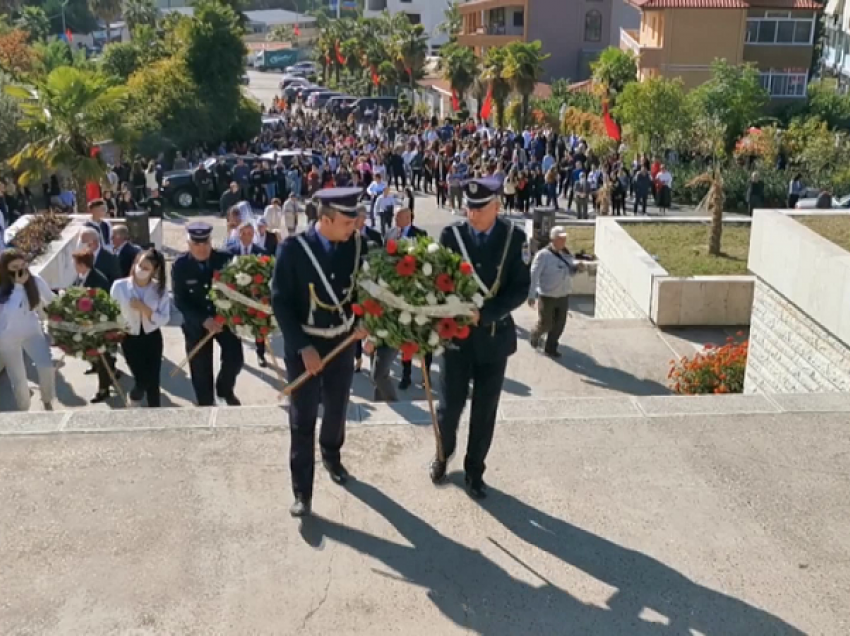 Lushnje, përkujtohet 77-vjetori i çlirimit të qytetit