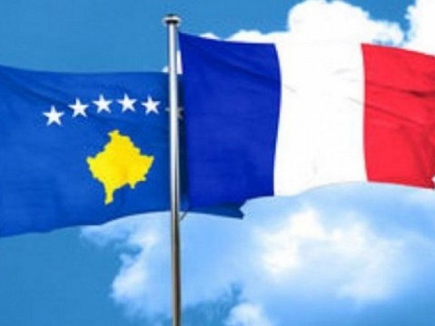 Ambasada franceze: Mbetemi përkrah Kosovës në zbatimin e reformave në rrugën drejt BE-së