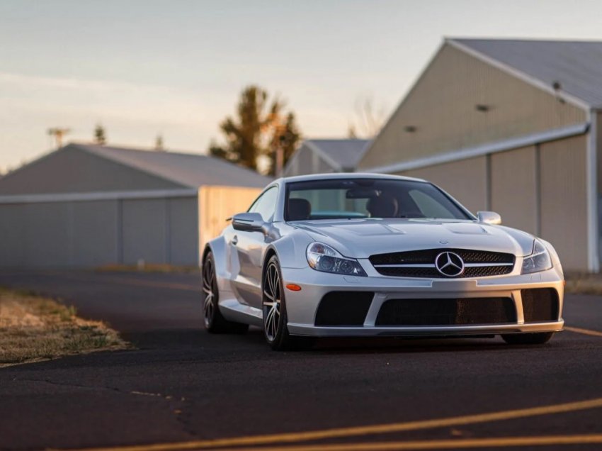 Shitet Mercedes-Benz SL65 AMG Black Series për 405.000 dollarë