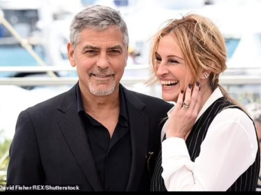 Julia Roberts e kalon karantinën në rezidencën 56.9 milionë dollarëshe