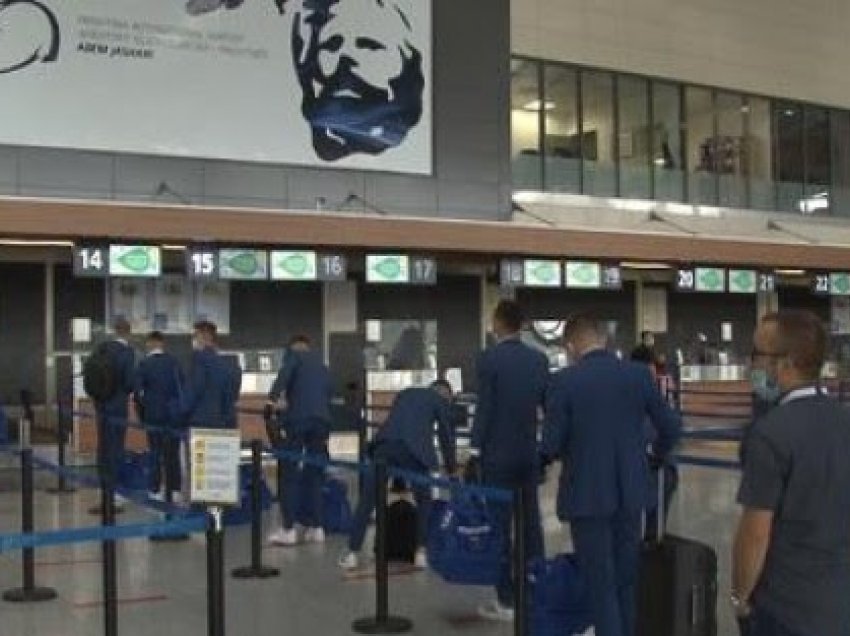 ​Policia identifikon në aeroportin “Adem Jashari” tri leje false qëndrimi të një shteti tjetër