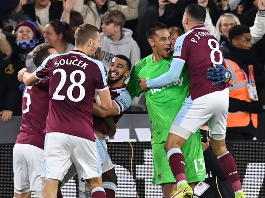 West Ham eliminon Manchester Cityn