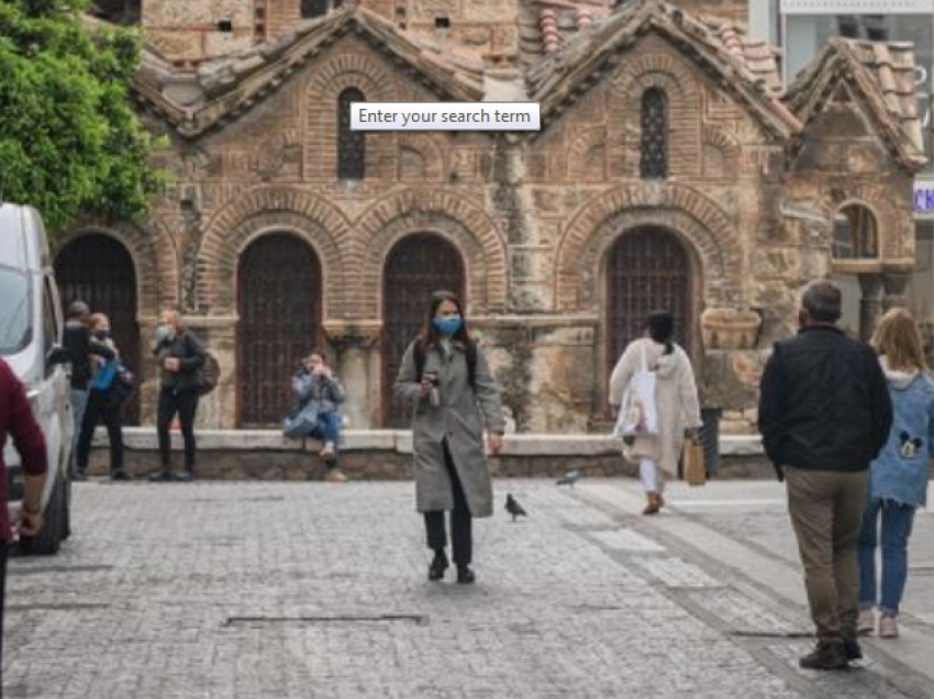 Rekord rastesh me COVID në Greqi, mbi 400 pacientë në gjendje të rëndë