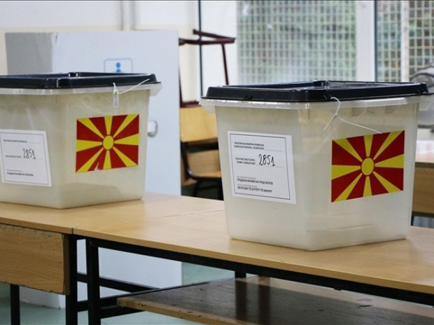 Zgjedhjet në Maqedoninë e Veriut/ Numërohen votat në 90% të komunave