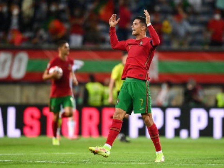 ​Ronaldo thyen një tjetër rekord, futet në histori të futbollit në nivel të kombëtareve