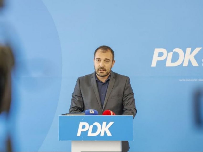 PDK: Ministria e Arsimit po e humbë edhe një vit shkollor në këtë periudhë tragjike