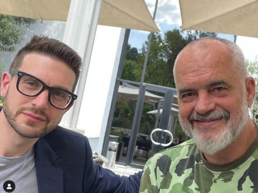 Djali i George Soros publikon foto me Edi Ramën: Lider frymëzues në gjithë botën