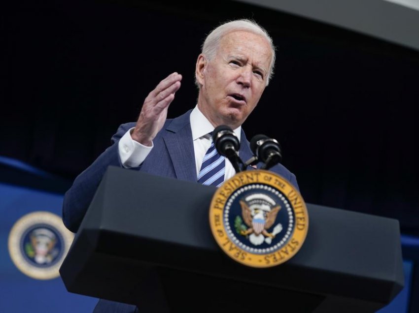 Biden në vizitë te marinsat që u plagosën gjatë sulmit në Aeroportin e Kabulit