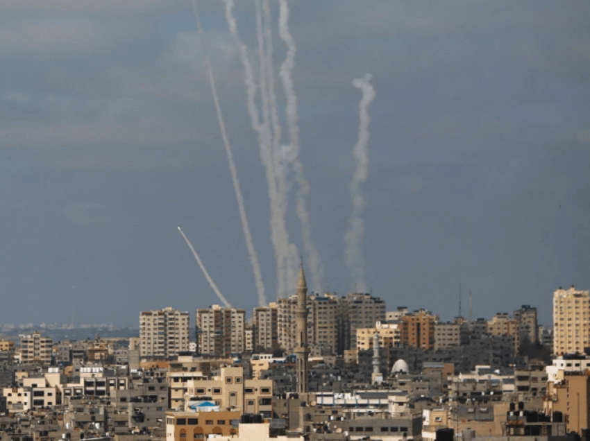 Izraeli, sulme ajrore ndaj objekteve të Hamasit në Gaza