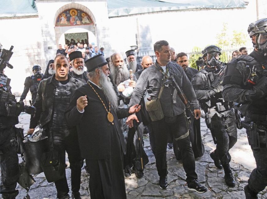 Media serbe shkruan për deklaratën e Azem Vllasit, e quan kërcënim: Shqiptarët godasin Patriarkun