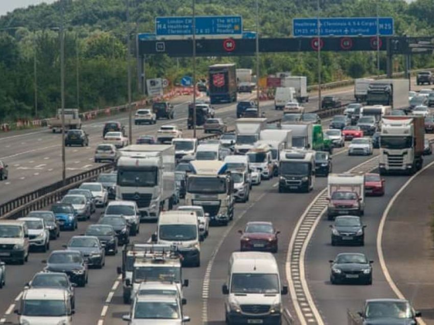 Studimi: Zhurma nga transporti rrit rrezikun për demencë