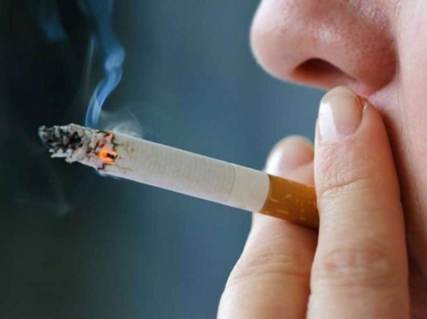 Kështu mund të zhduket tymi i cigareve