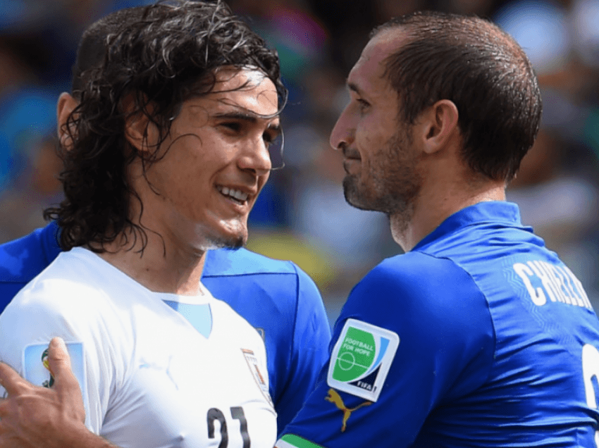 Cavani: Chiellini është mbrojtësi më i vështirë 