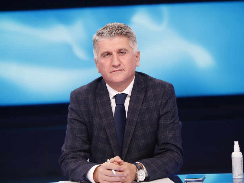 Berisha nismë për shkarkimin e Bashës?! Flet Gjekmarkaj 