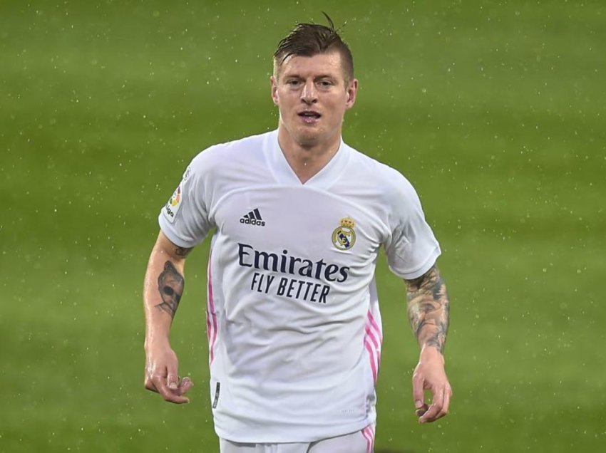 Kroos: Nuk ka datë për rikthimin tim