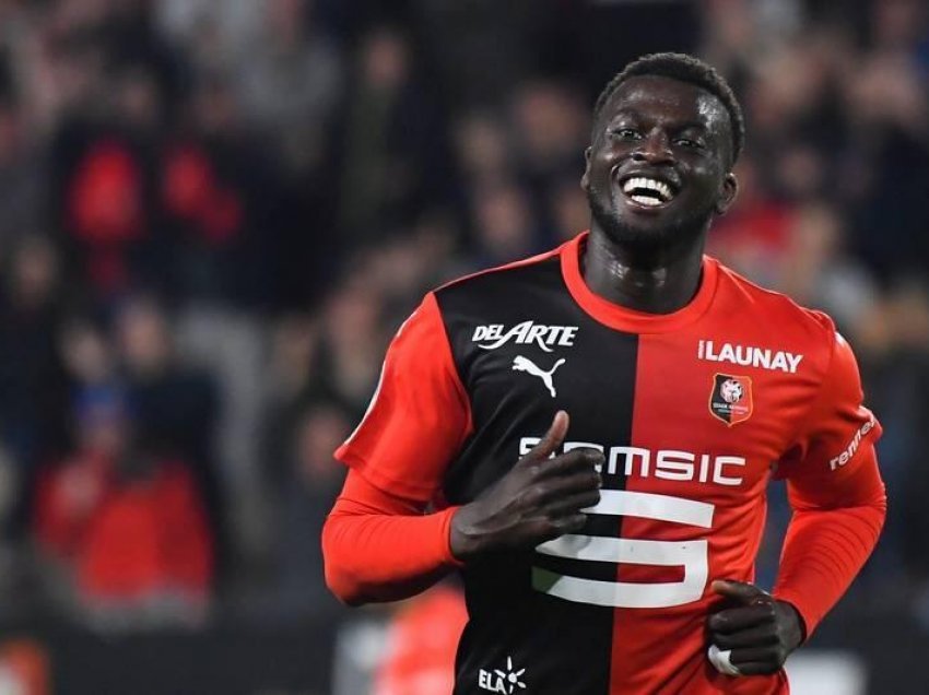 Niang do të pranonte edhe ulje page për të kaluar te Bordeaux