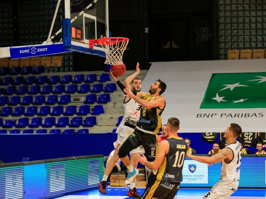 Basketbolli sot sjell derbin e rivalëve të vjetër