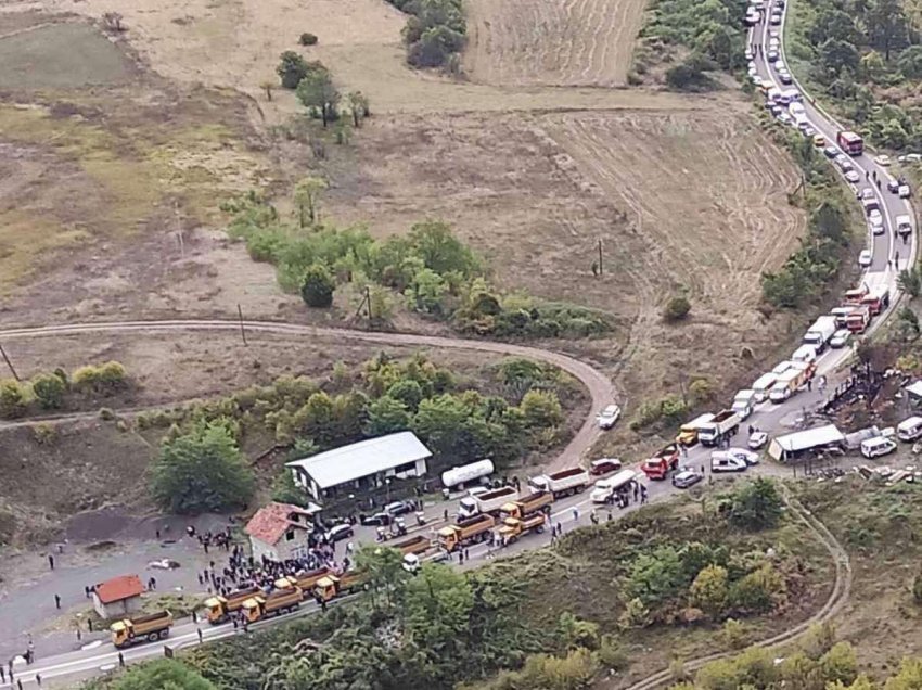 Pamje nga droni e situatës në veri të Kosovës