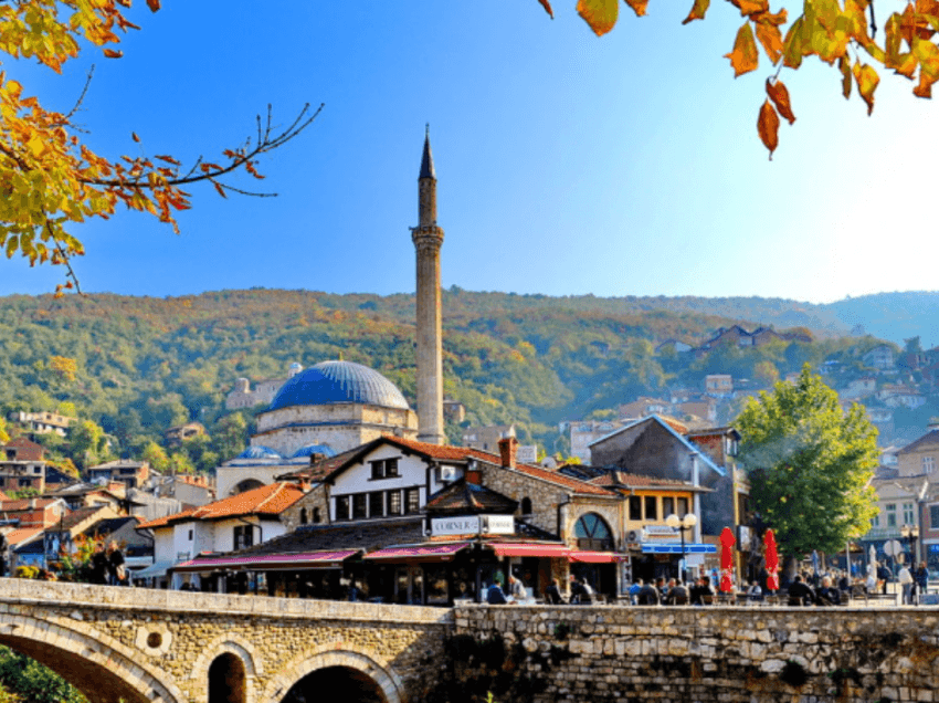 Sulmohet fizikisht një i mitur në Prizren