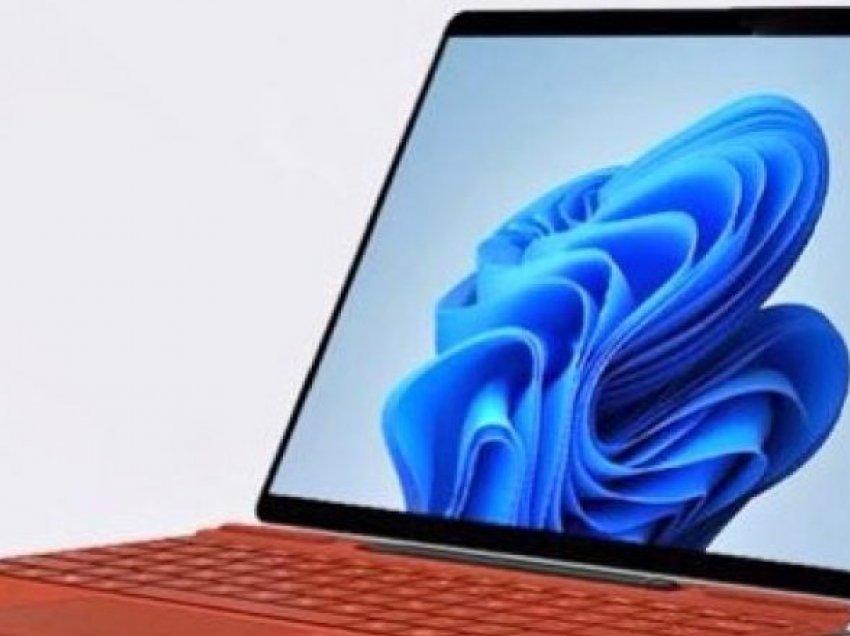 Surface Pro 8 i Microsoft vjen me një ekran 120Hz dhe port Thunderbolt