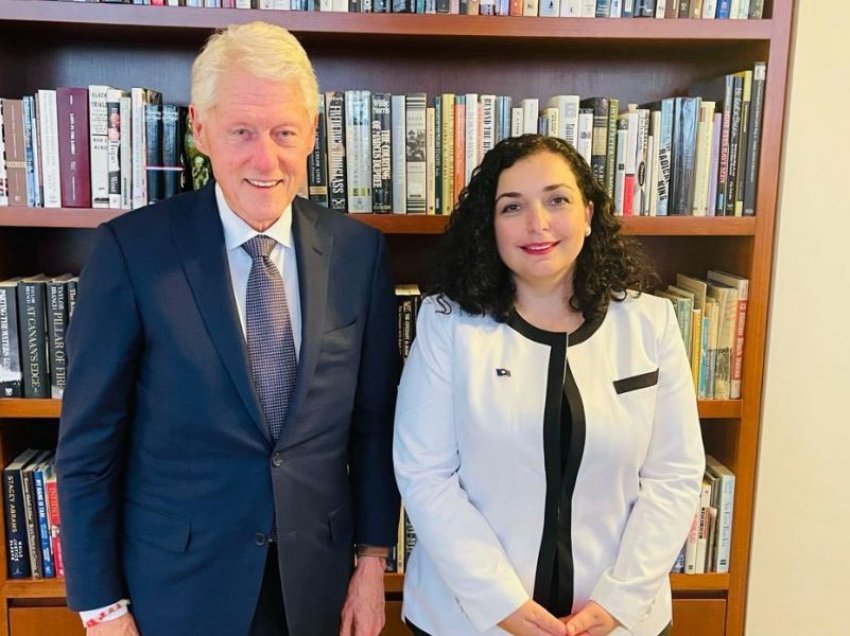 Vjosa Osmani takon ish presidentin Bill Clinton