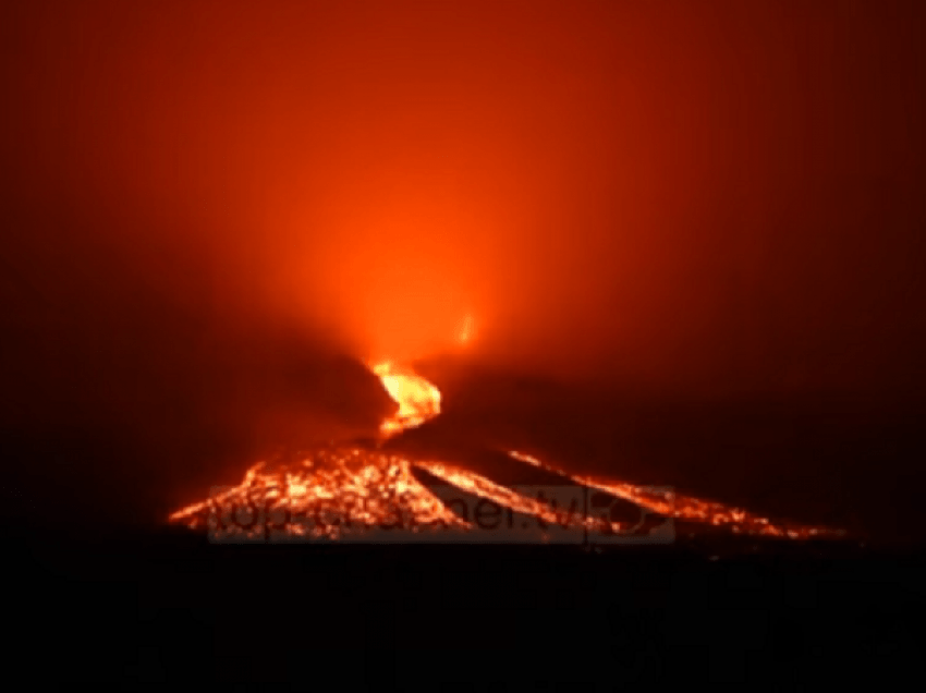 Banorët e La Palma-s kërkojnë rindërtimin e shtëpive të shkatërruara nga vullkani