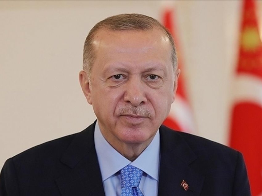 Erdogan e shqyrton mundësinë që të blejë më shumë raketa ruse  