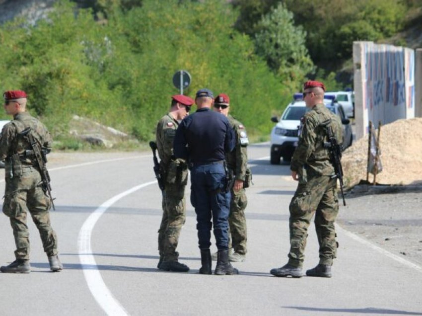 “KFOR-i mos të merr përgjegjësi për menaxhimin e kufijve”