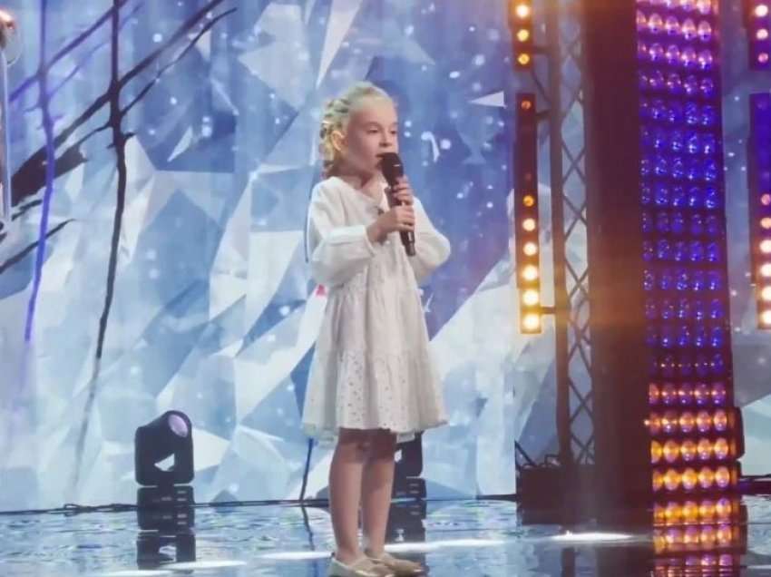 Amelia, 7 vjeçarja nga Kievi përdor famën e saj për të ndihmuar Ukrainën