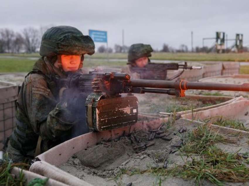 Ukraina rimerr të gjithë rajonin e Kievit