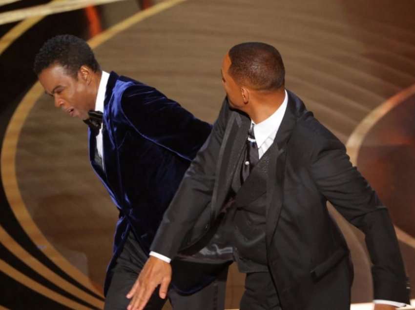 Will Smith jep dorëheqje nga Oscars  