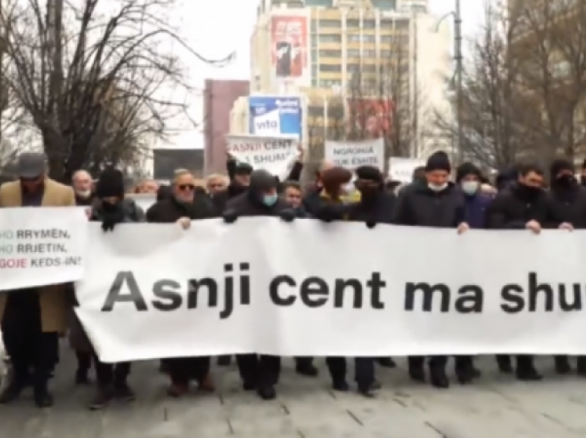 Sindikatat të vendosura paralajmërojnë protesta, Qeveria nuk po i dëgjon kërkesat e tyre