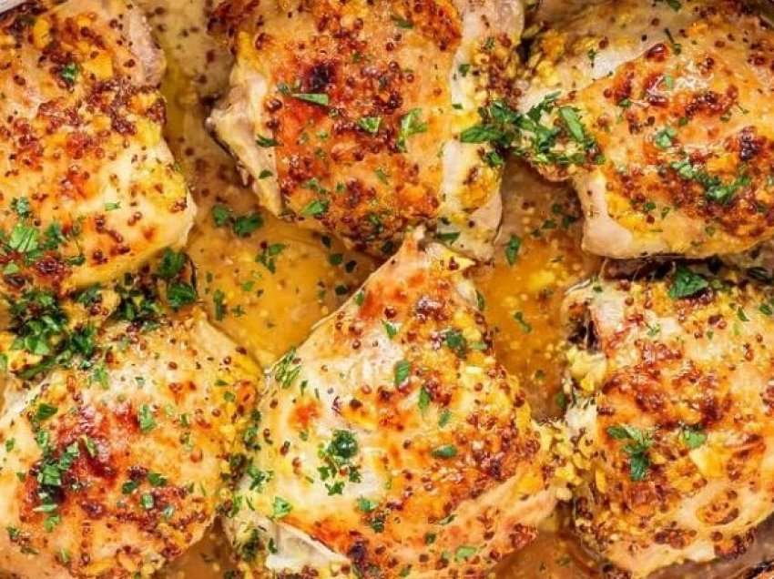 Receta e iftarit: Përgatitni pulën e pjekur në salcë mustarde