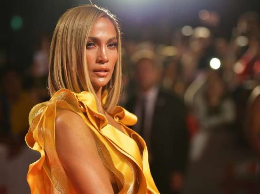 Do e njihni? Jennifer Lopez shfaqet pa pikë make-upi në fytyrë