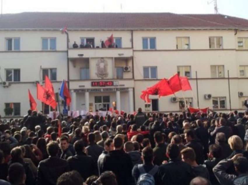 Vazhdon pasivizimi i adresave të shqiptarëve në Serbi