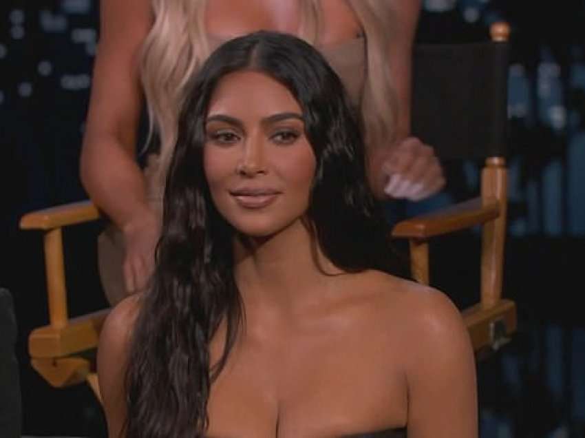 Kim Kardashian thotë se ishte në gjumë kur u martua motra e saj