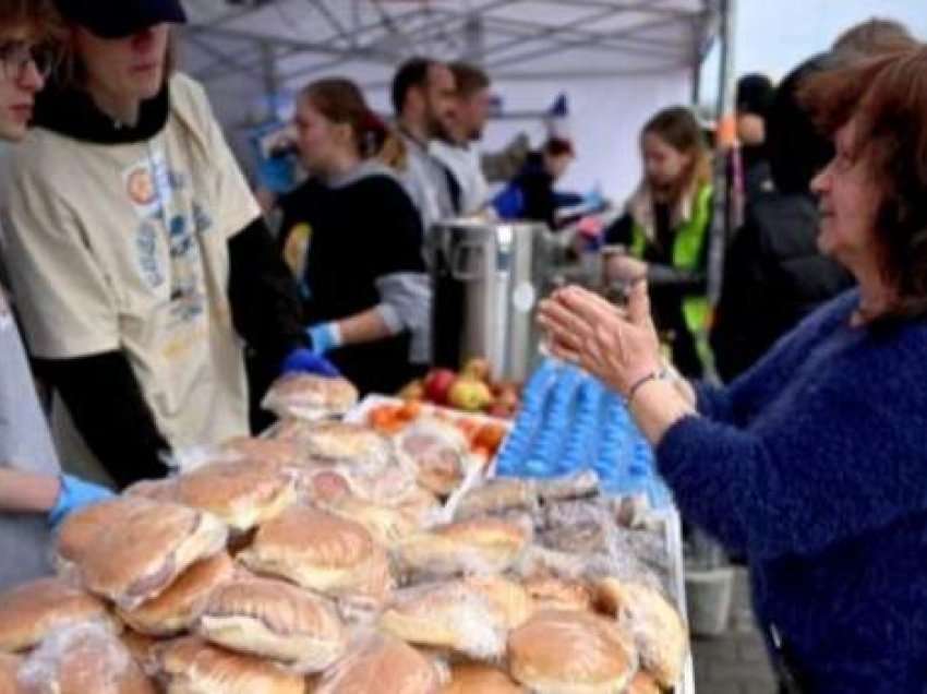 Ekonomia e Ukrainës do të zvogëlohet me 45 për qind