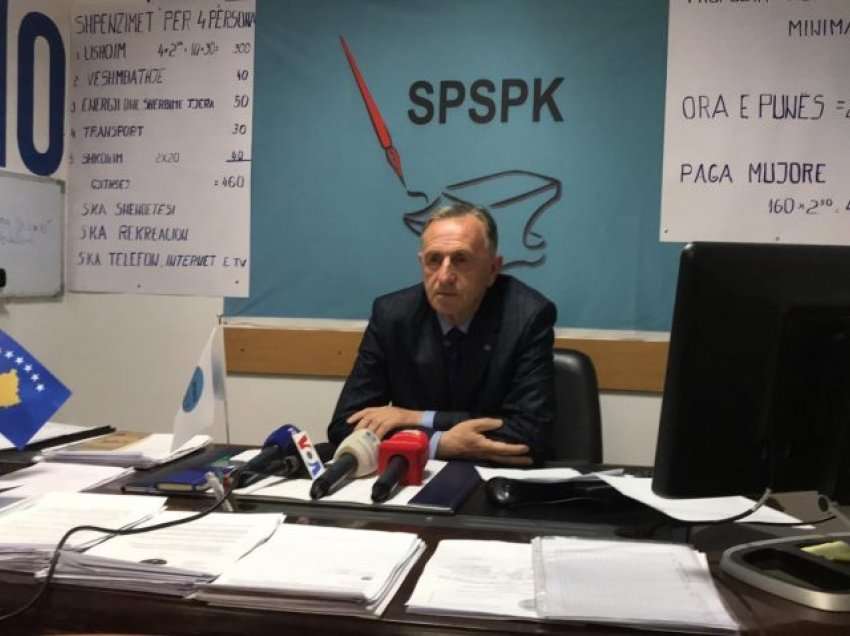 Azemi: Sindikatat nuk tërheqët nga kërkesa që paga minimale të jetë nën 400 euro