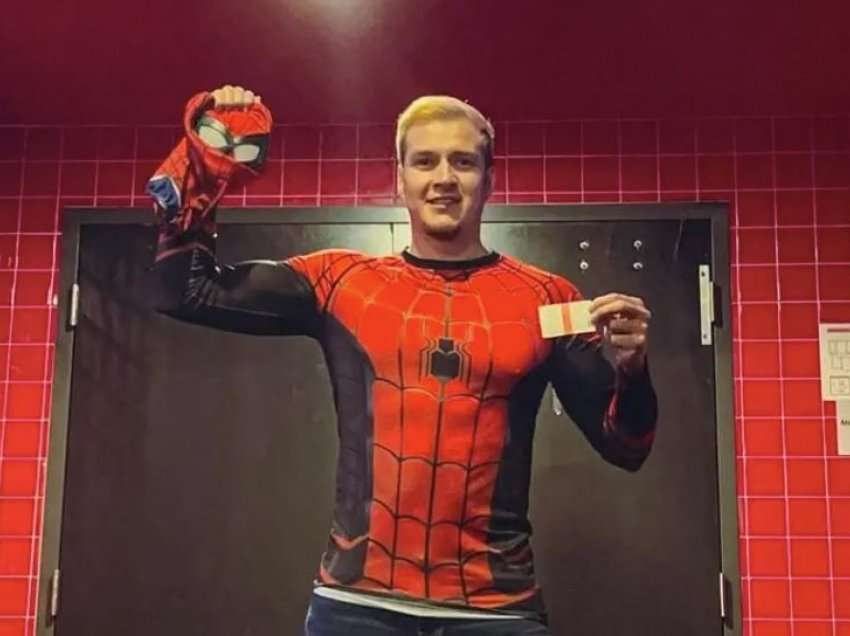 Ky është burri që e shikoi filmin “Spider-Man” 292 herë në Kinema