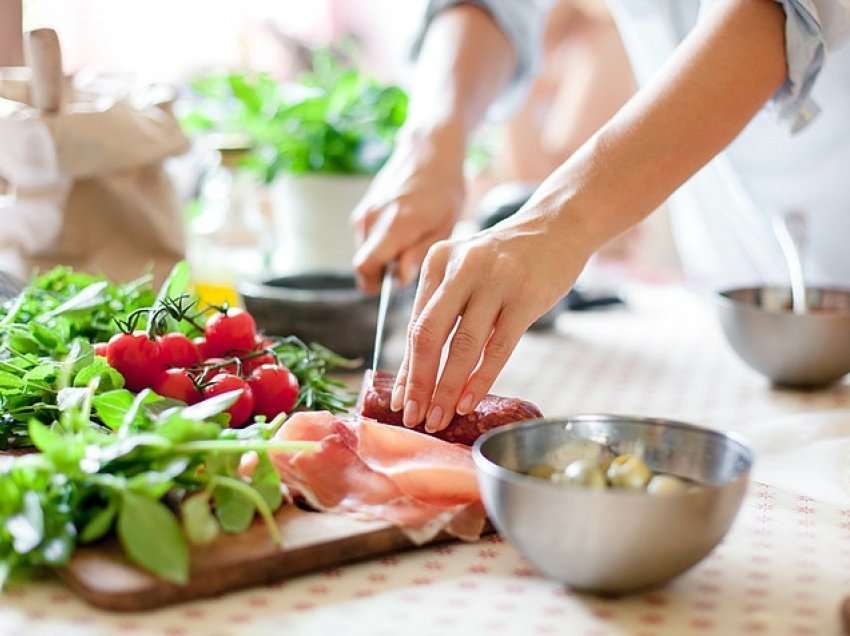 5 lloje ushqimesh që duhet të konsumohen çdo ditë, për një jetë më të shëndetshme