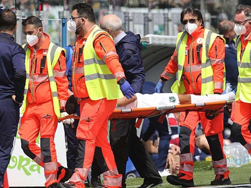 Cagliari fiton tre pikë të mëdha! Toljan lëndohet