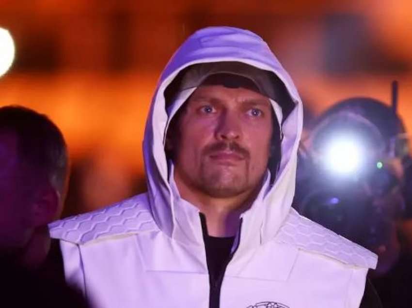 Usyk: Do të jem në Londër për të ndjekur sfidën