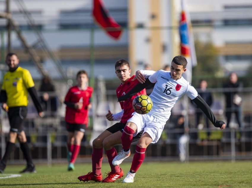 Kombëtarja U-15 teston 24 lojtarë të datëlindjes 2008