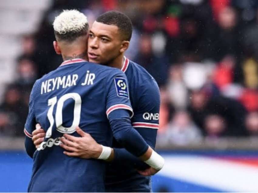 ​Njëri qëndron tjetri largohet, PSG vendosë për dyshen Neymar-Mbappe