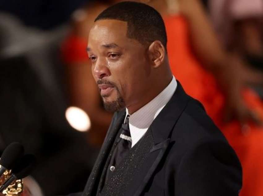 Akademia e përjashtoi nga “Oscars” për 10 vjet/ Will Smith ‘i mbytur’ në oferta filmash