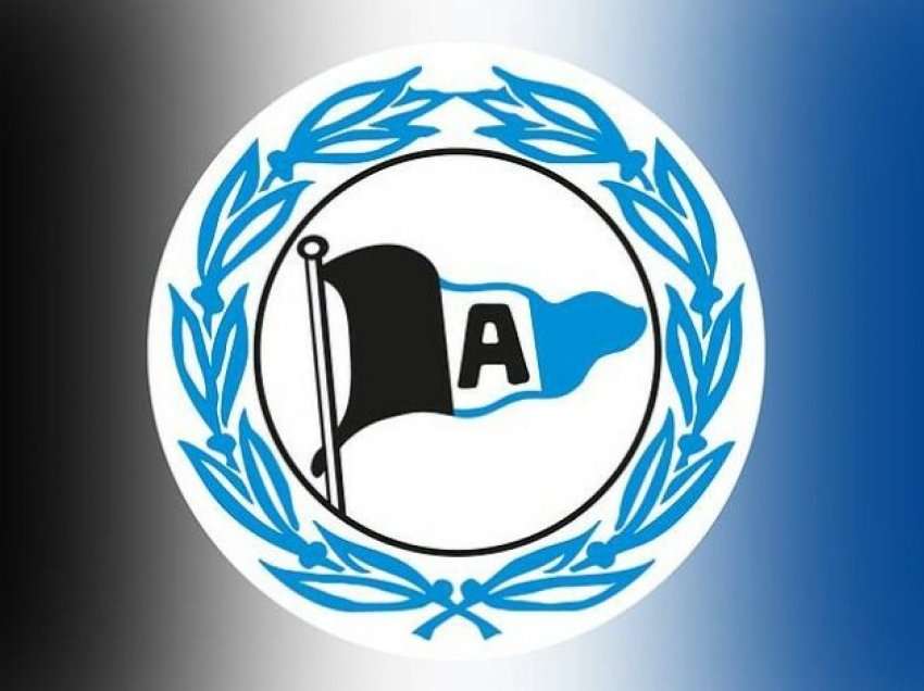 Arminia shkarkon trajnerin