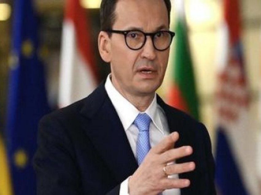 ​Polonia dërgoi tanke në Ukrainë, thotë kryeministri Morawiecki