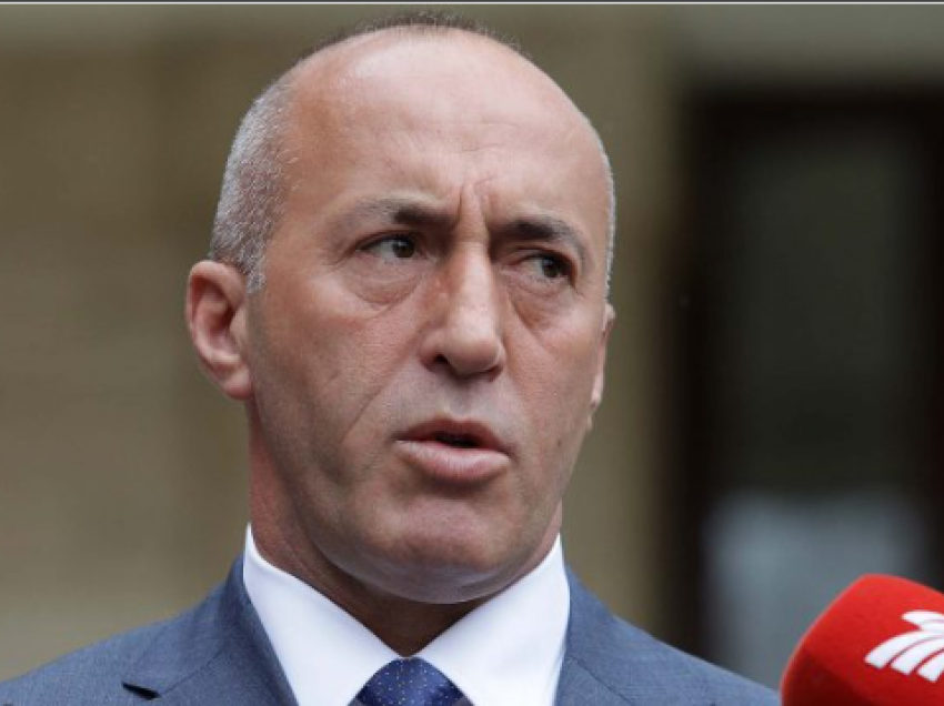 U përmend në raportin e ‘Freedom House’, Haradinaj ironizon me zëdhënësin e Qeverisë