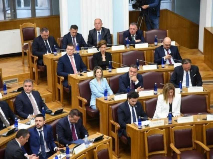 Abazoviq kryeministër në Malin e Zi/ Analisti ka disa fjalë për politikanët shqiptarë