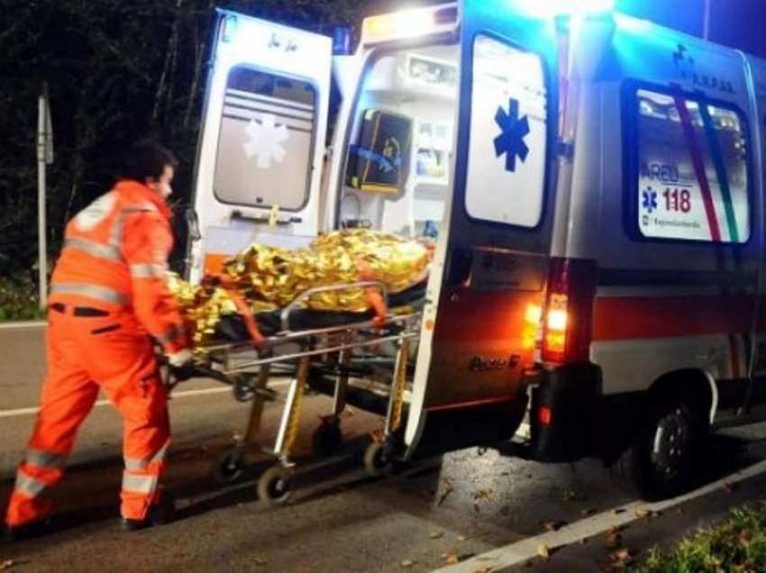 Peng gjyshit/ Ra nga lartësia në Itali, 2-vjeçari shqiptar ndërron jetë në spital